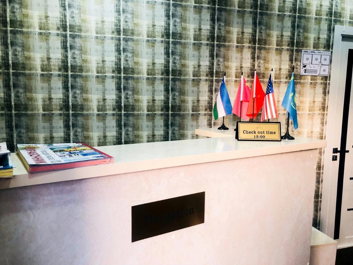 Fenix Hotel Tashkent Luaran gambar