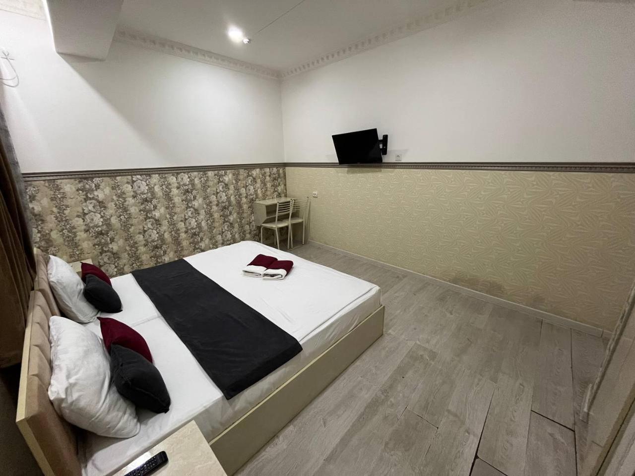 Fenix Hotel Tashkent Luaran gambar