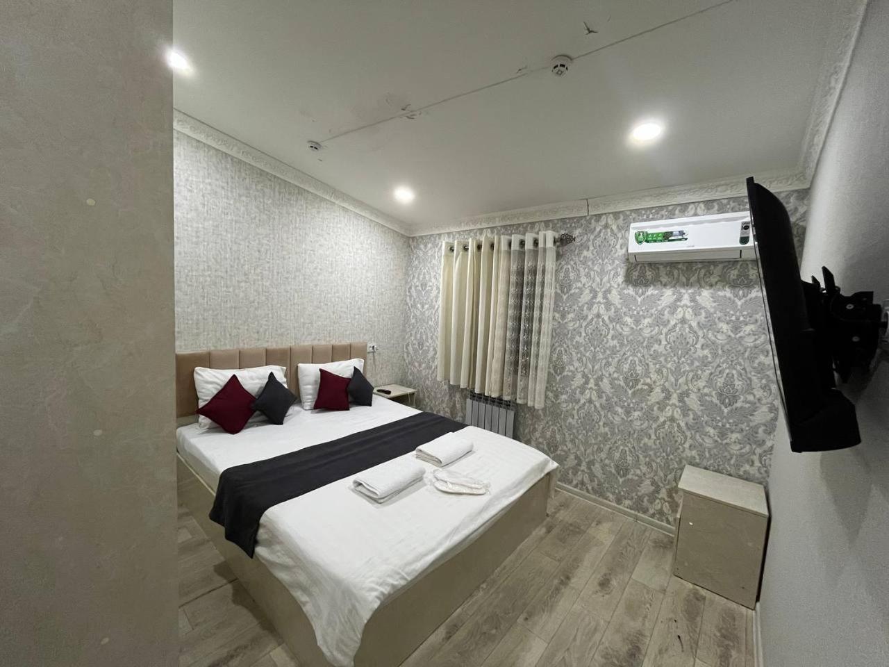 Fenix Hotel Tashkent Luaran gambar