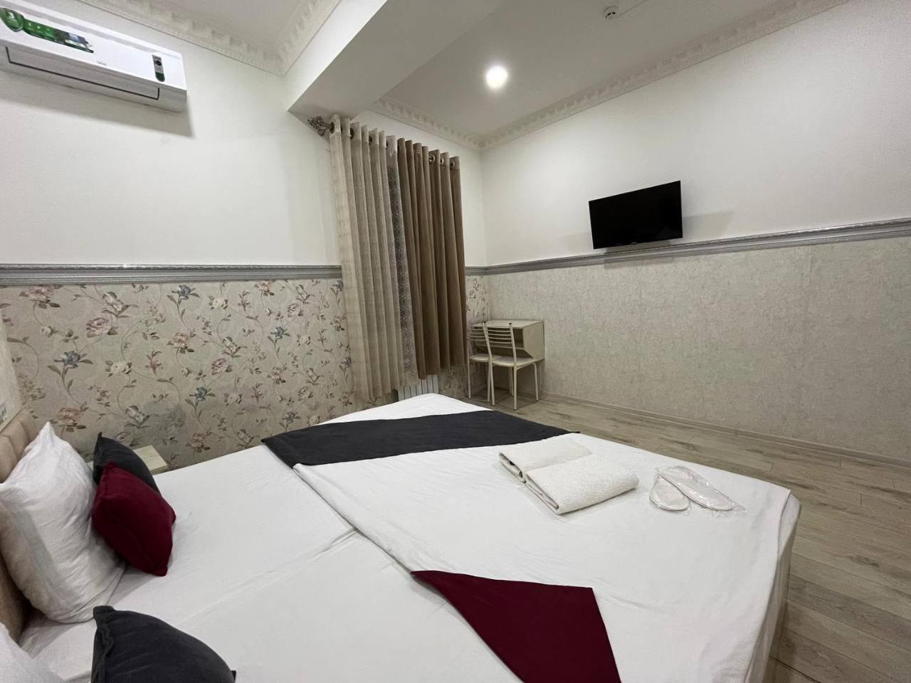 Fenix Hotel Tashkent Luaran gambar
