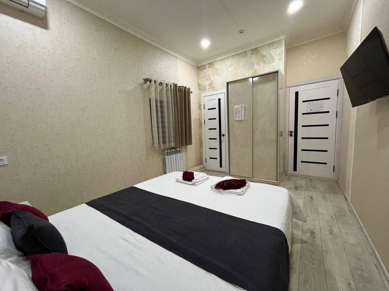 Fenix Hotel Tashkent Luaran gambar