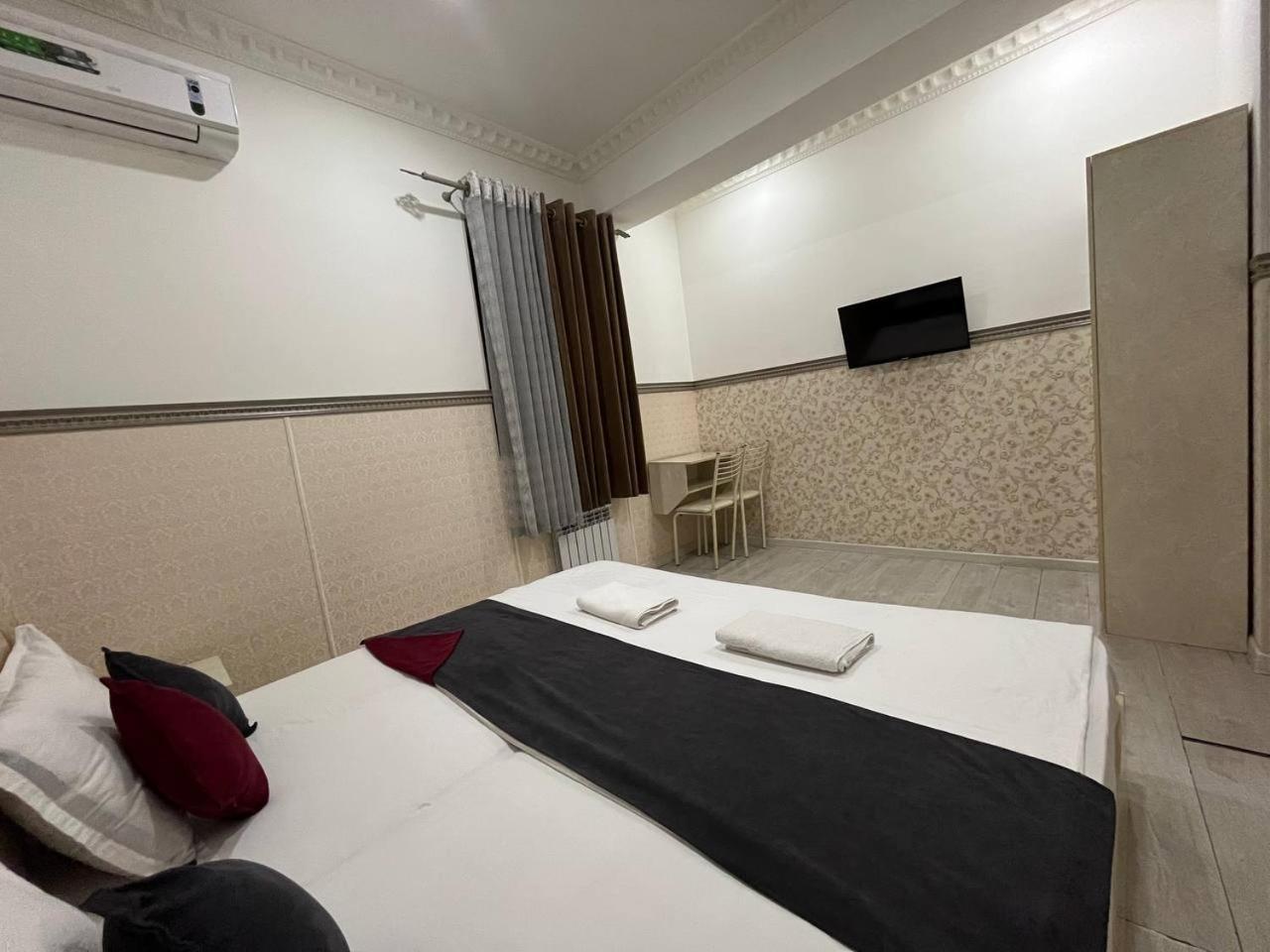 Fenix Hotel Tashkent Luaran gambar