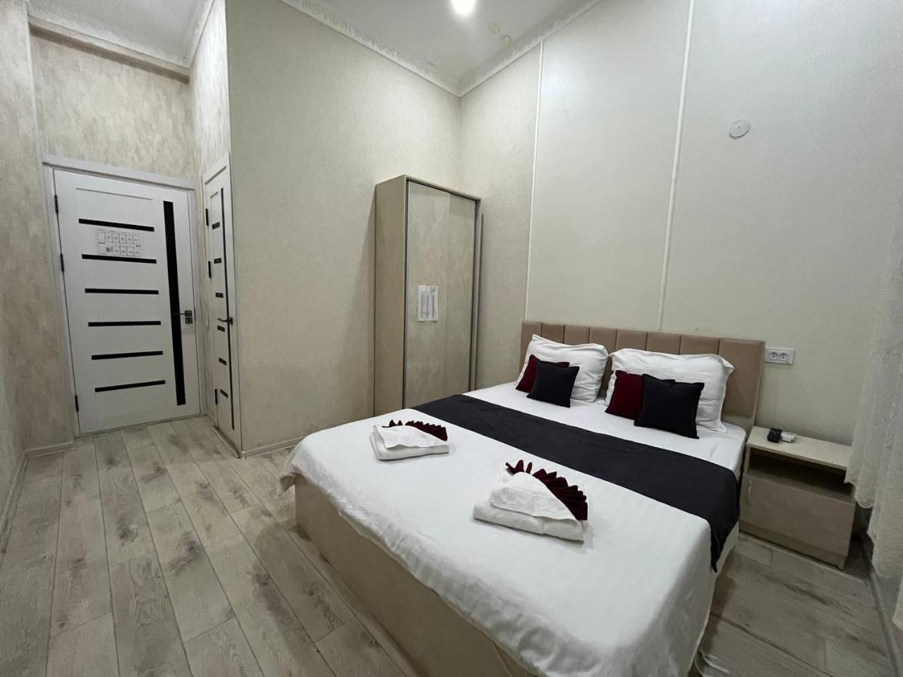 Fenix Hotel Tashkent Luaran gambar
