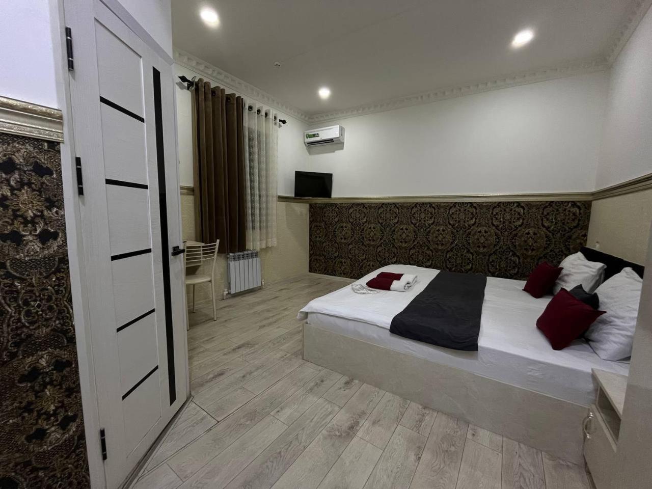 Fenix Hotel Tashkent Luaran gambar