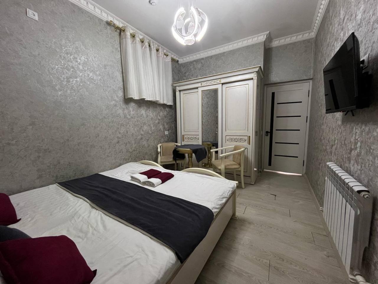 Fenix Hotel Tashkent Luaran gambar